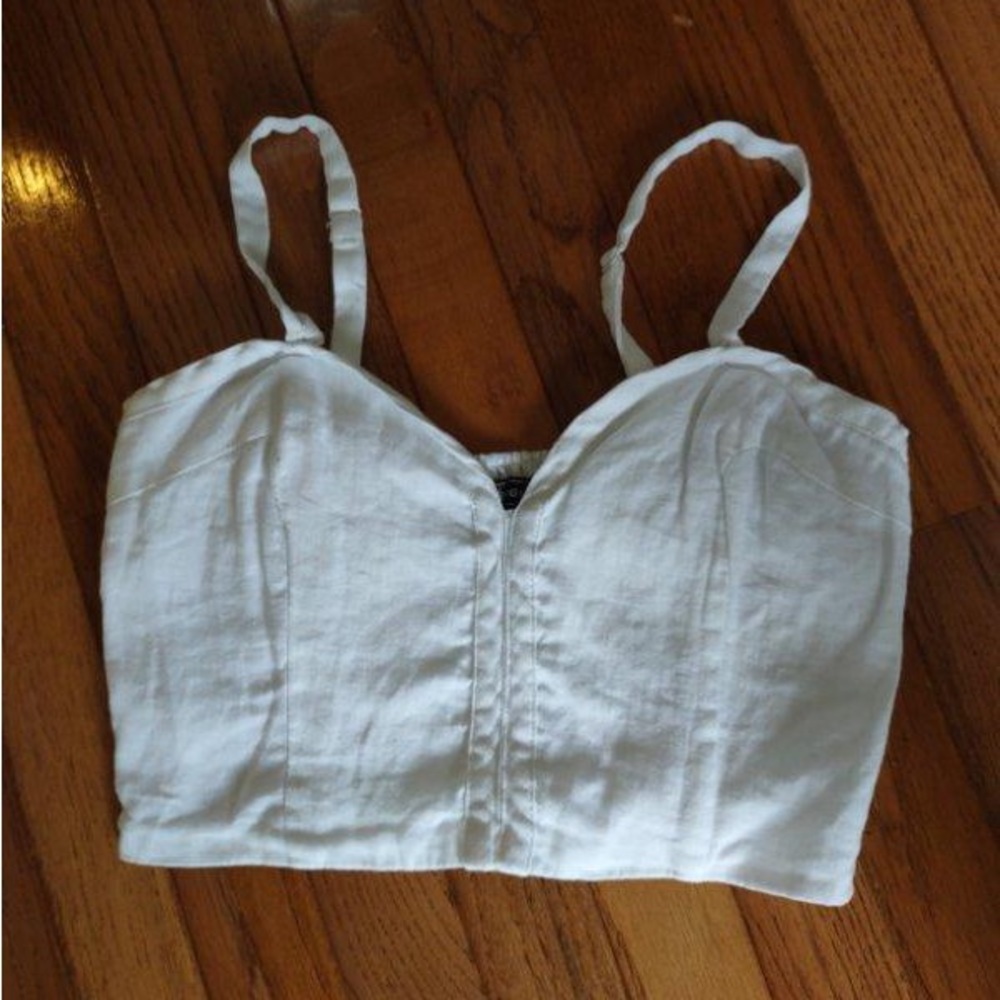 BCBG Linen Crop Top - Small